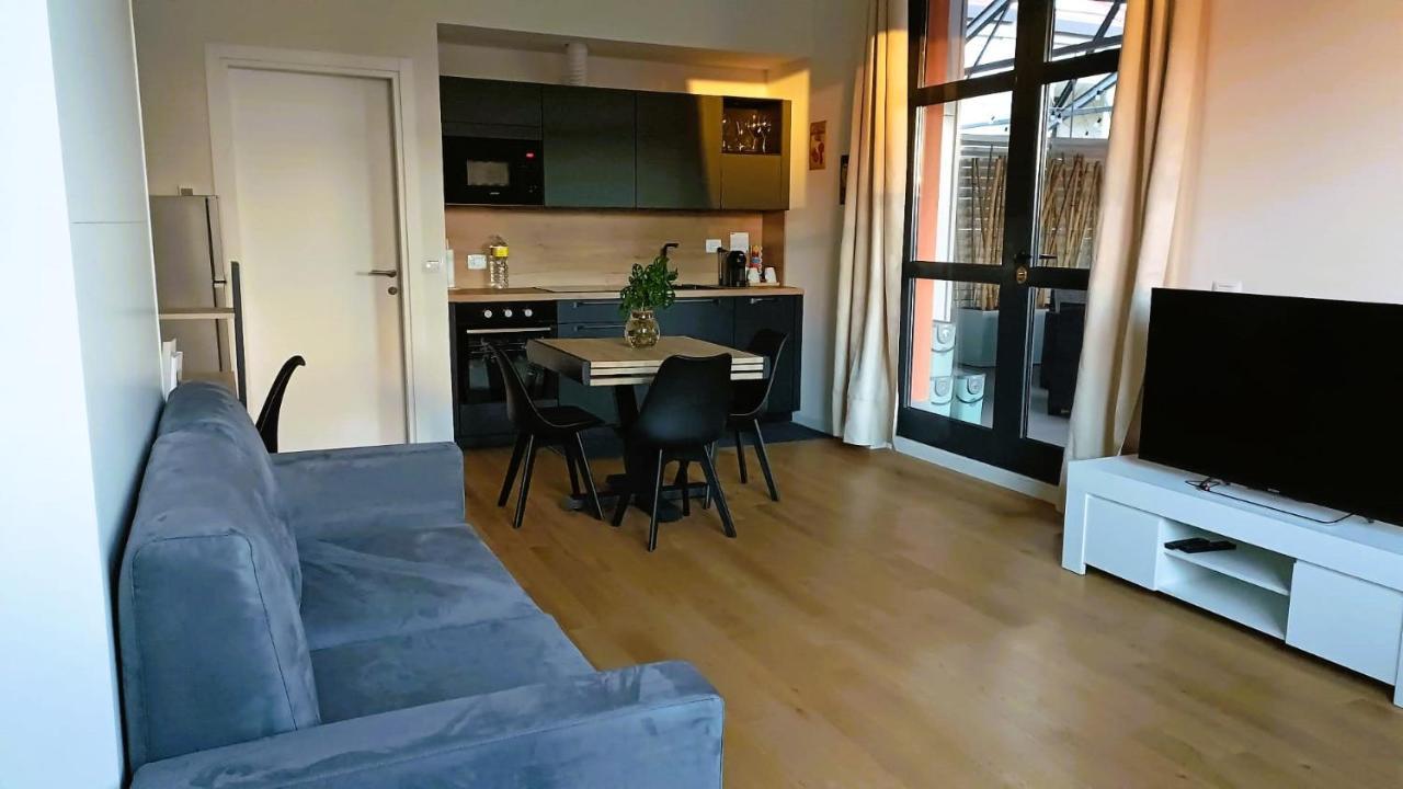 Ferienwohnung Nuovo Loft Con Terrazzo M2 Ieo Humanitas Bocconi Navigli Mailand Exterior foto