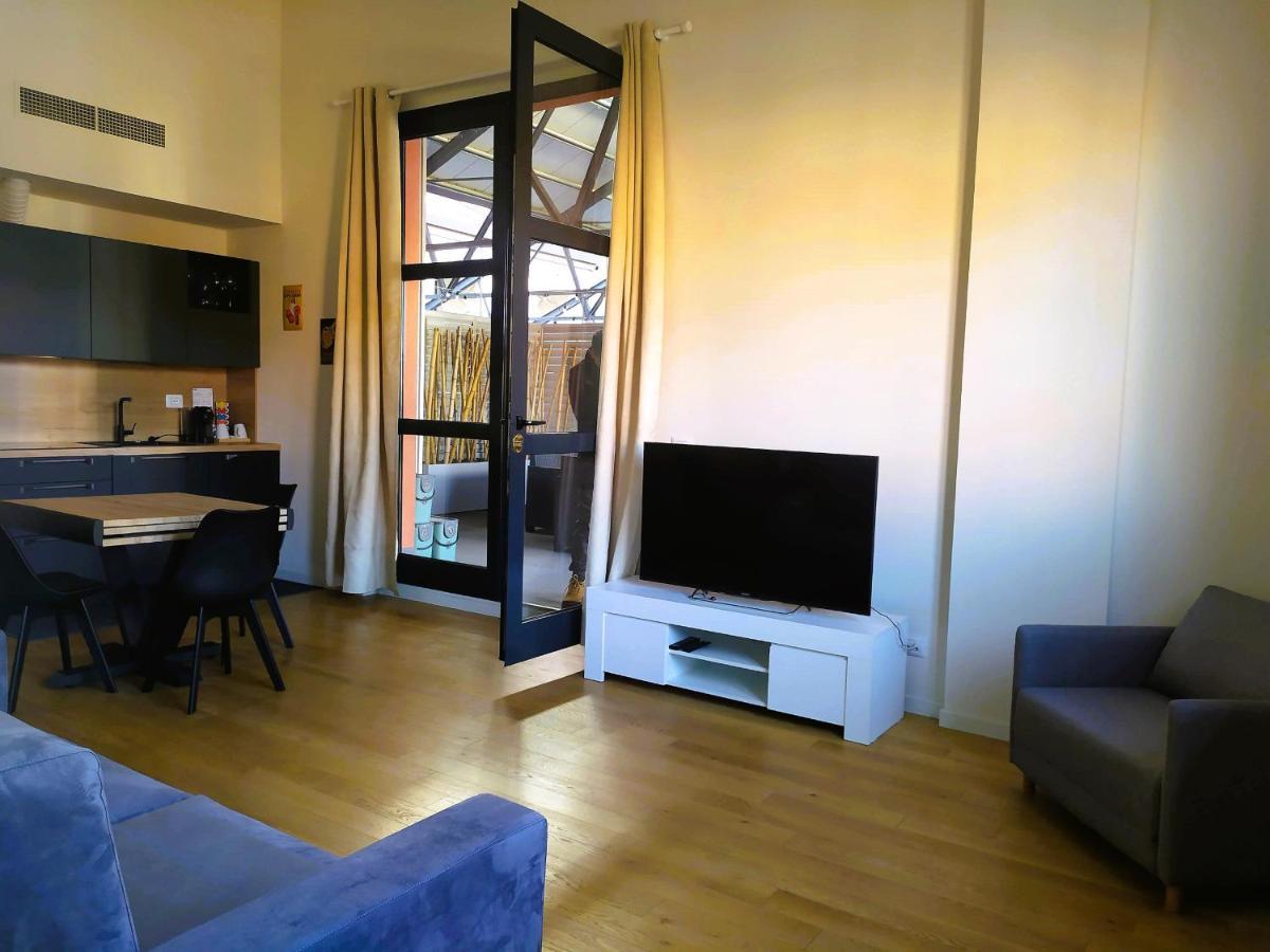 Ferienwohnung Nuovo Loft Con Terrazzo M2 Ieo Humanitas Bocconi Navigli Mailand Exterior foto